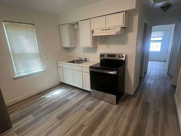 5th image of 6305 Peurifoy Ave
