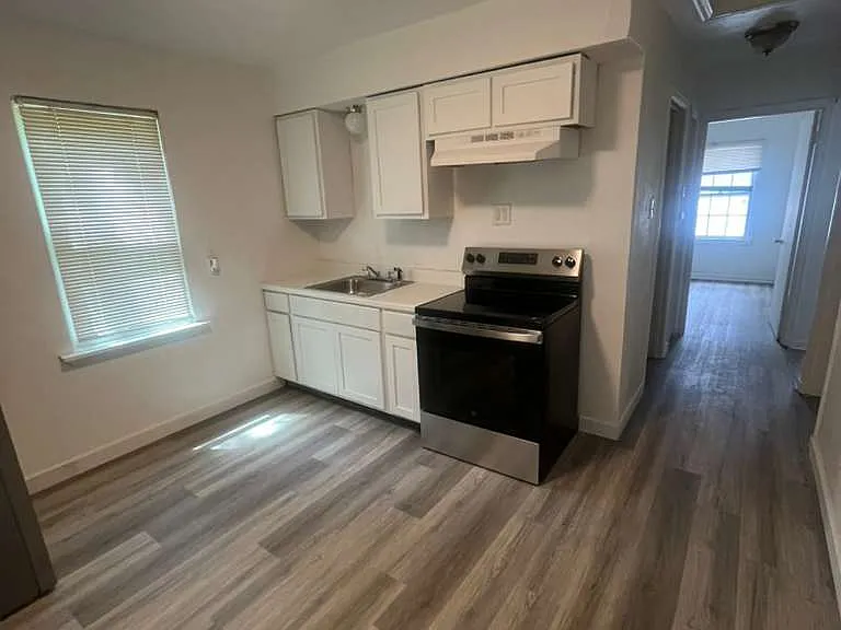6305 Peurifoy Ave — Photo 5