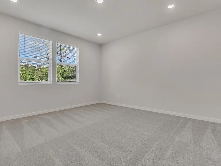 212 Bendecido Loop — Photo 7