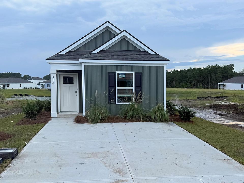 1st image of 514 Fox Grove Road SW