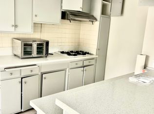 393 Waldo Ave #7, Pasadena, CA 91101