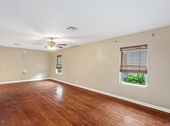 4th image of 3802 Gordon St