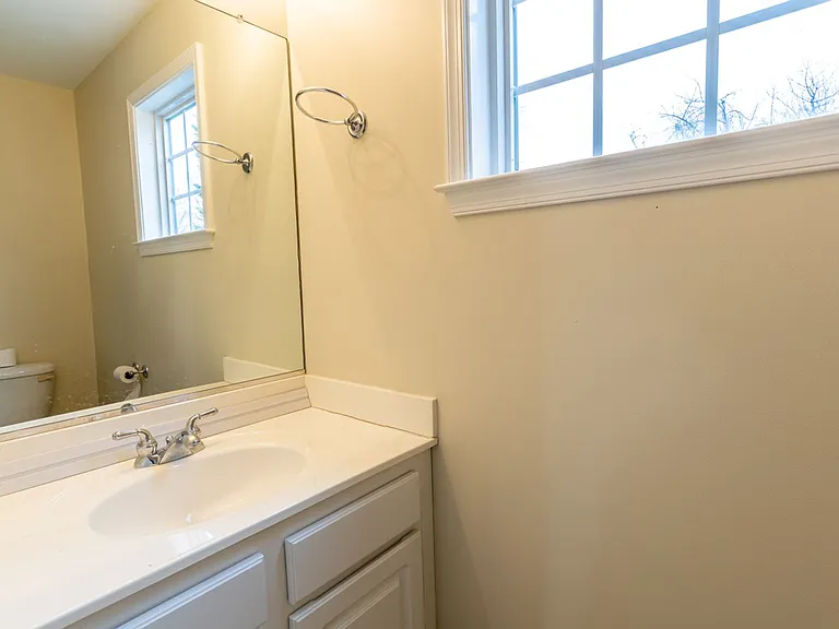 158 Burnet St — Photo 24