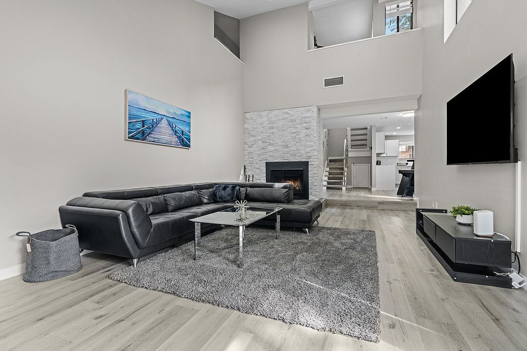 9370 SW 1st St #106, Plantation FL - Owner Finance Home