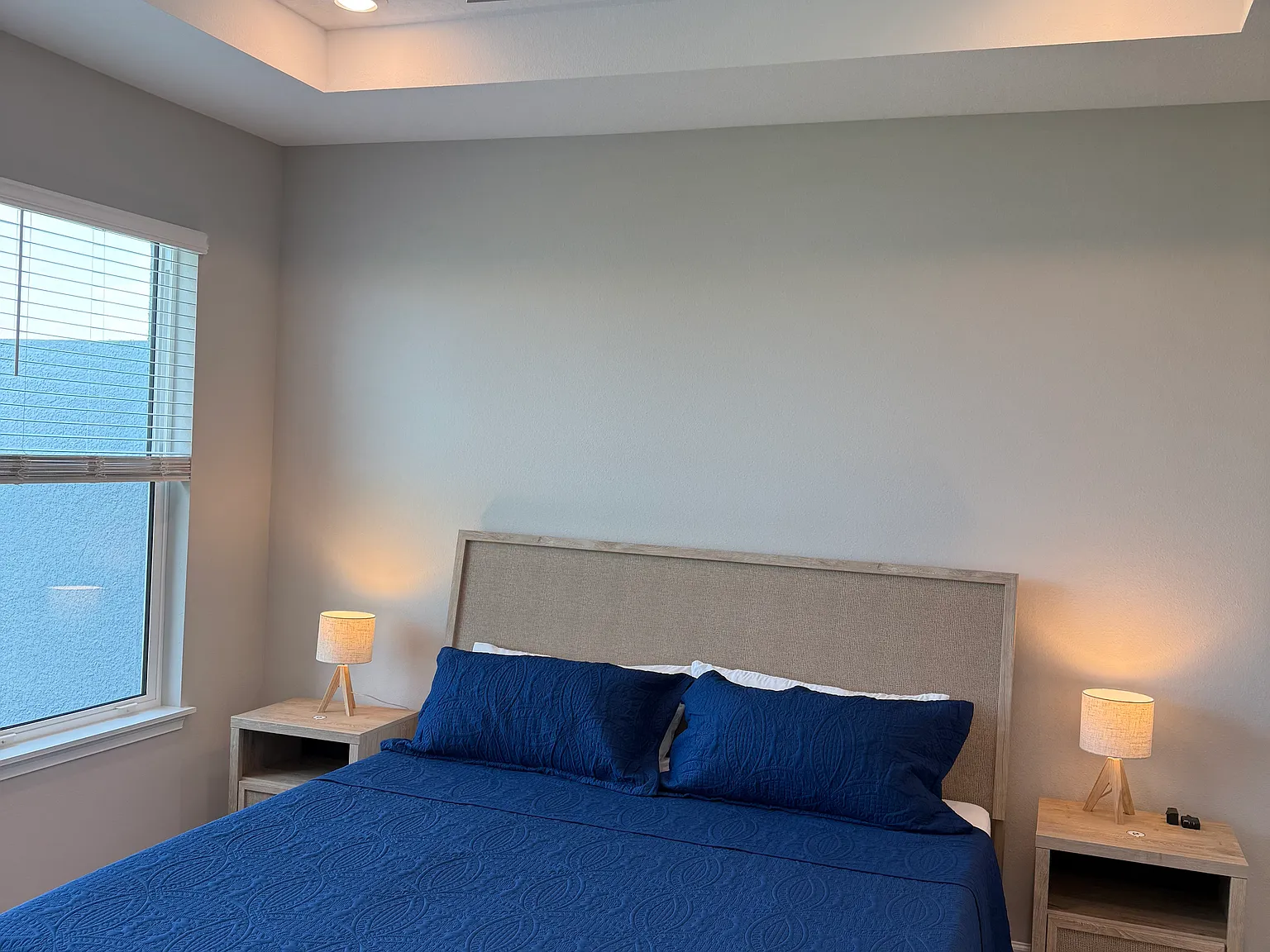 10514 Eclipse St — Photo 2