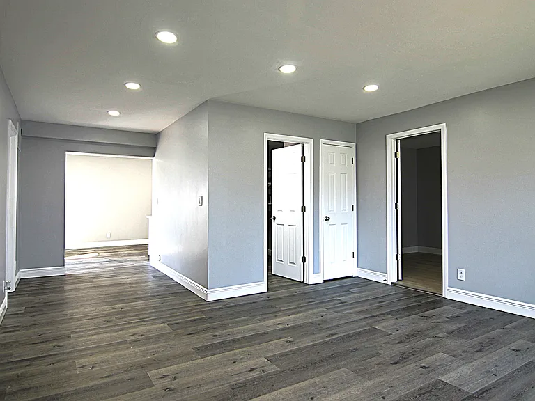 135 Springleaf Dr — Photo 6