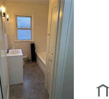 2nd image of 4741 W Buena Vista St