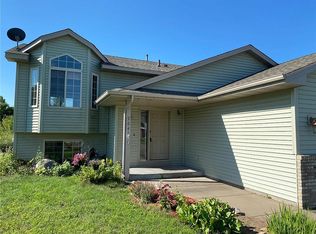 5646 Loon Dr, Big Lake, MN 55309