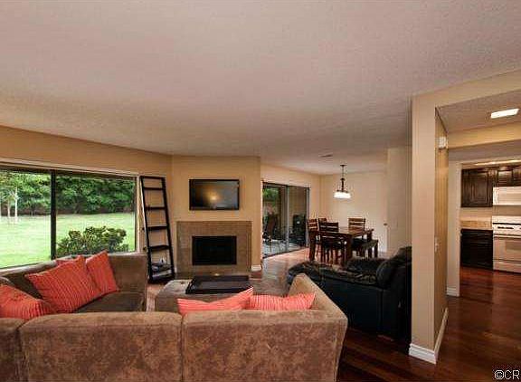 3rd image of 177 S Waterwheel Way