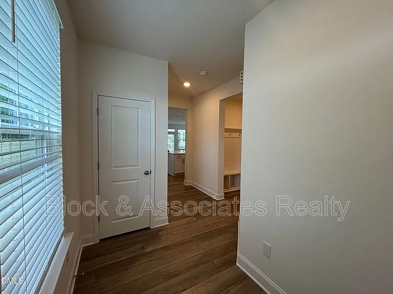 5128 Ranger Grove Way — Photo 5