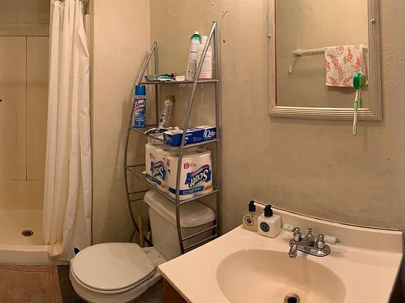 5th image of 134 De Pasquale Ave #3