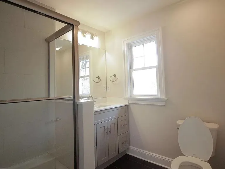 69-71 Wiggins St — Photo 8