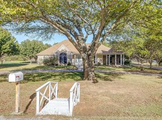 4009 Oakview Cir, Alvarado, TX 76009