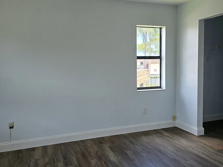 871 NE 207th Ln #15202 — Photo 12