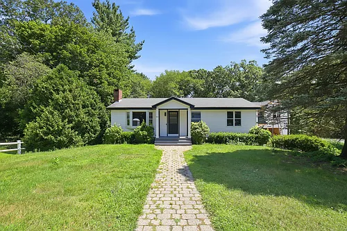 44 Topsfield Cir Photo 1