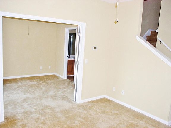 5th image of 101 Spanish Oaks Ln
