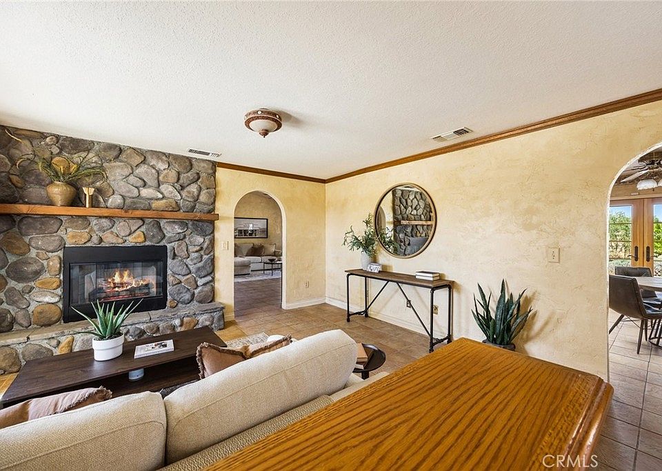 1st image of 5955 Whispering Oak Way