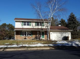 7114 Sawmill Rd, Madison, WI 53717