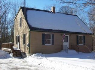 9 Chelsea Dr, Standish, ME 04084