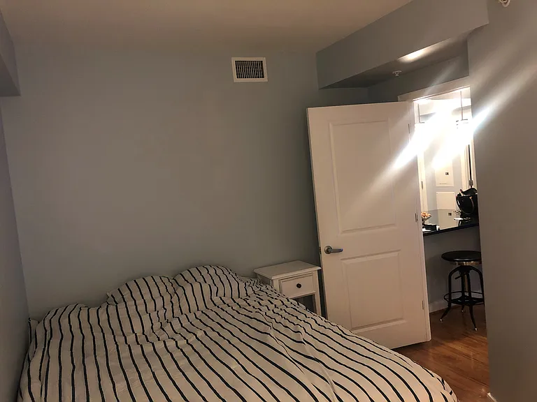 555 Massachusetts Ave NW #401 — Photo 7