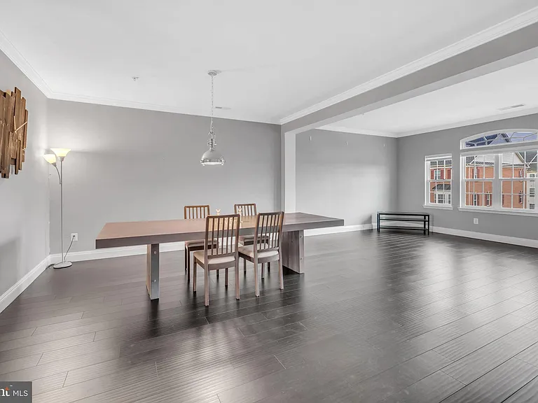 21600 Romans Dr — Photo 11