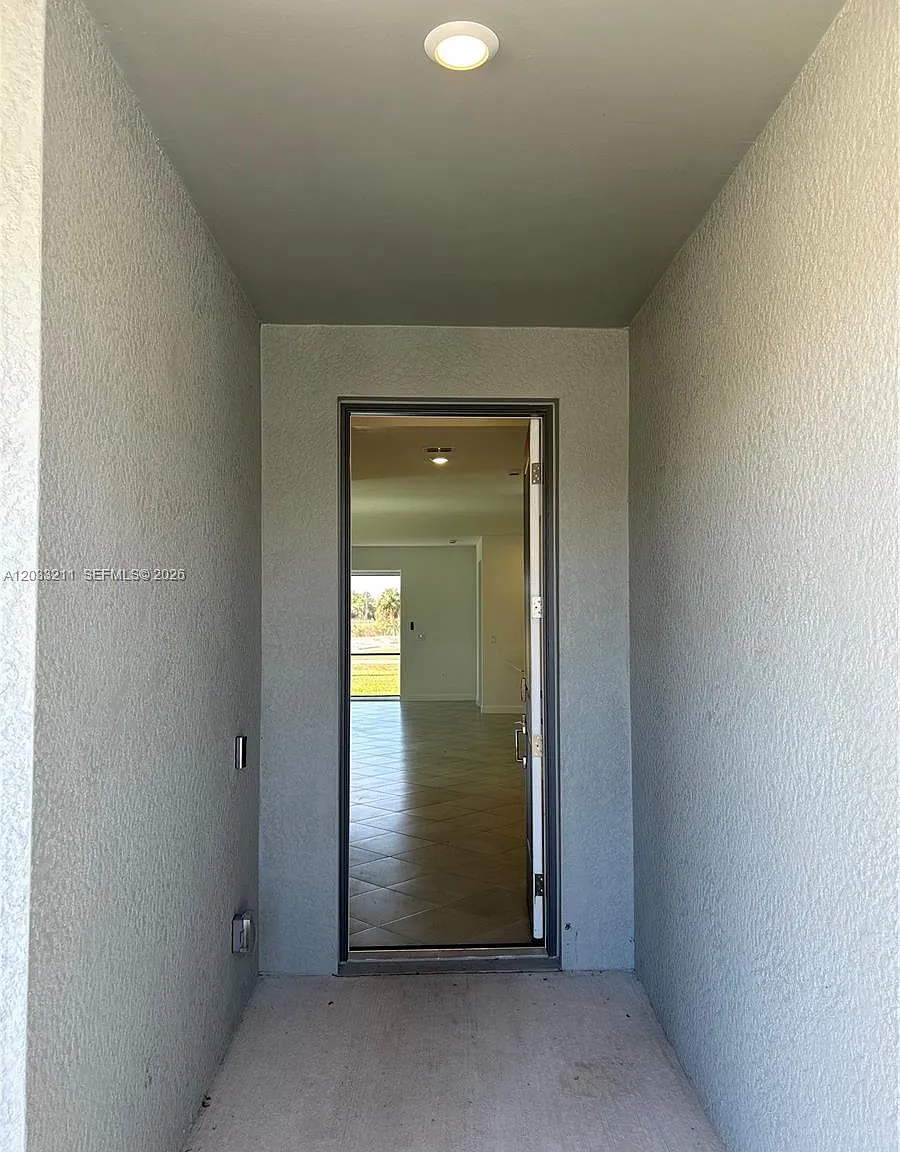 Ibis Landing — Photo 2