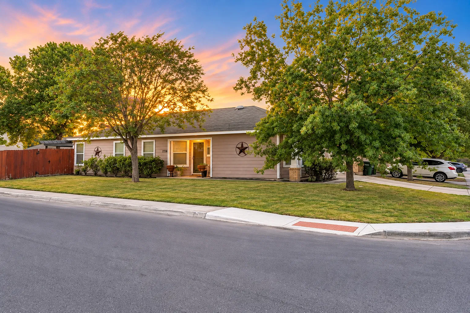 3 bed, 1402 sqft, $1,750 — Photo 3