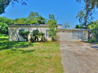 10610 Ithaca Dr, Jacksonville, FL 32218