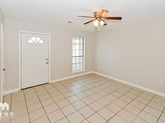 5th image of 10571 Chateau Rd