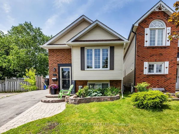 411 Pompano Ct, Oshawa, ON L1K 1M9