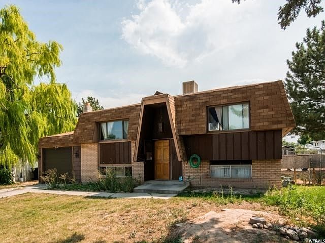 1st image of 3807 W Fairmount Cir