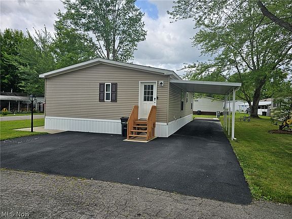 2nd image of 144 Brook Dr