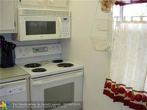 2nd image of 550 NW 76th Ter APT 107