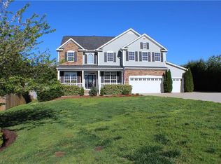 1929 Fairwinds Dr, Graham, NC 27253
