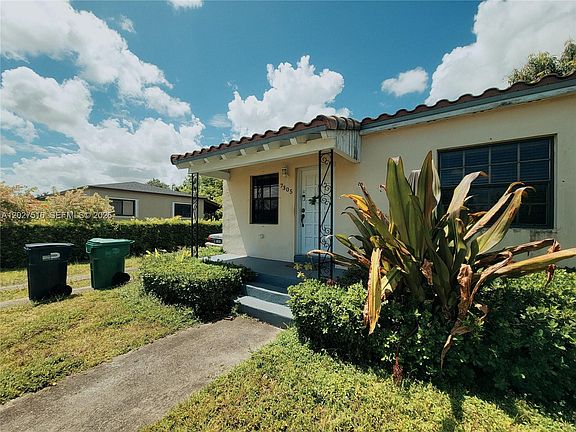 5th image of 7305 SW 17th Ter