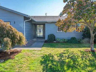 921 Dogwood St, Sweet Home, OR, 97386