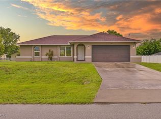 223 SW 31st Ter, Cape Coral, FL 33914