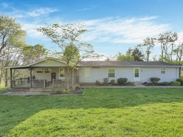 5905 Mainsville Rd, New Lexington, OH 43764