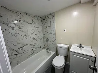 Rented by R New York