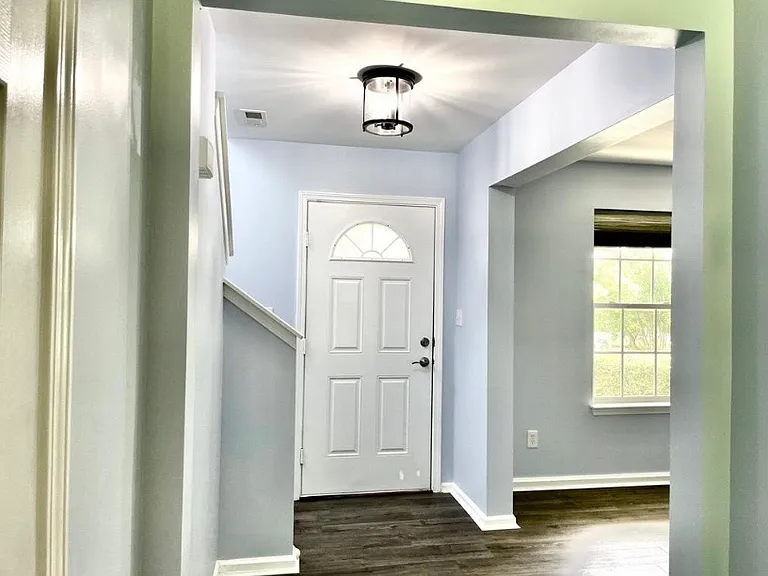263 N Fuquay Springs Ave — Photo 7