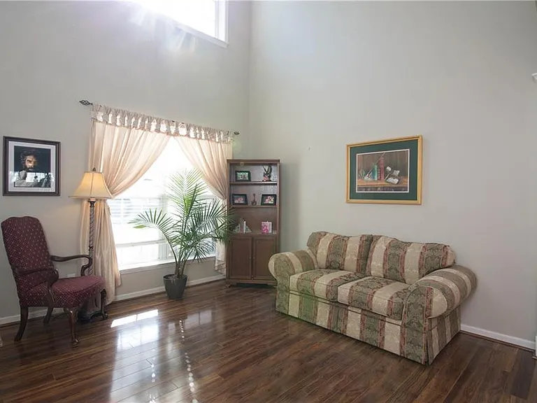 2507 Timbercreek Cir — Photo 6