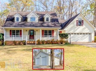 95 Greenbriar Dr, Hartwell, GA 30643