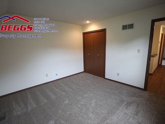 5th image of 316 Dains St