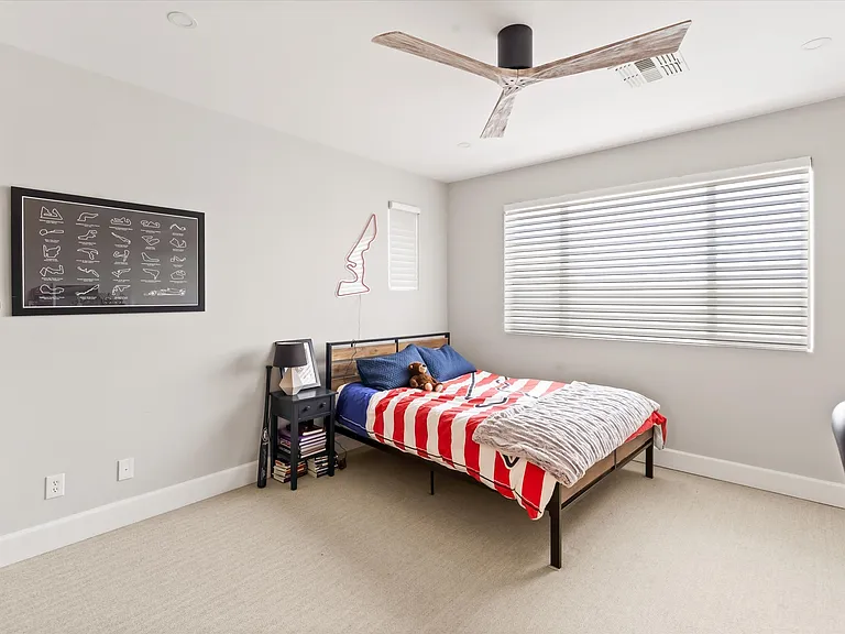 8280 E Tailfeather Dr — Photo 51