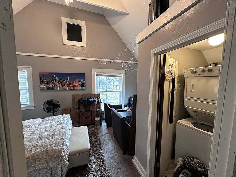 729 College Ave NE #2 — Photo 21