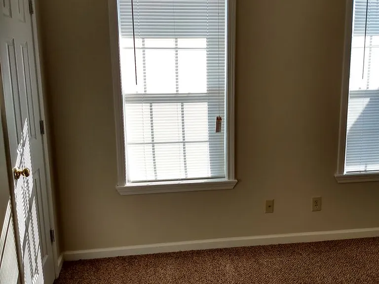 2306A Raleigh Ct — Photo 10
