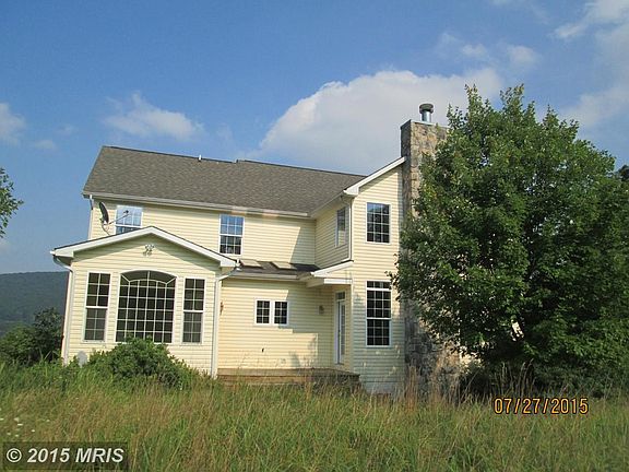 Exterior (Rear)