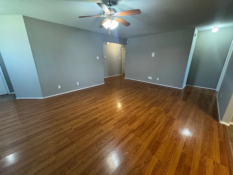 3807 Ida Dr — Photo 6