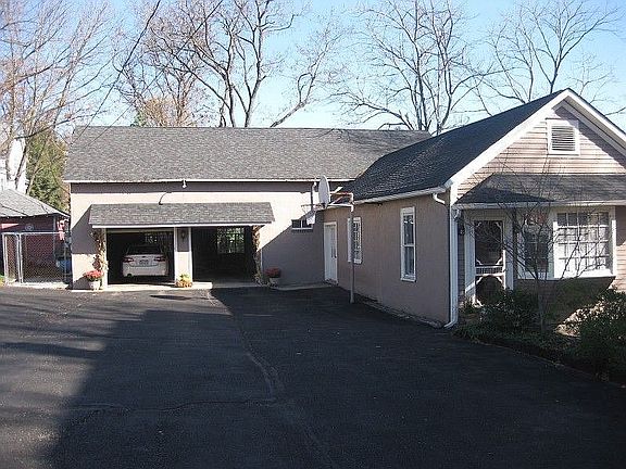 2nd image of 9 Ashford St