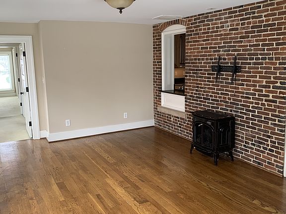 Large Living Room off the kitchen